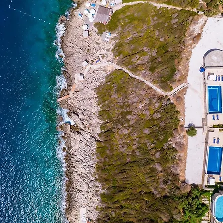 Hotel La Kumsal Denize Sifir Ve Oezel Havuzlu